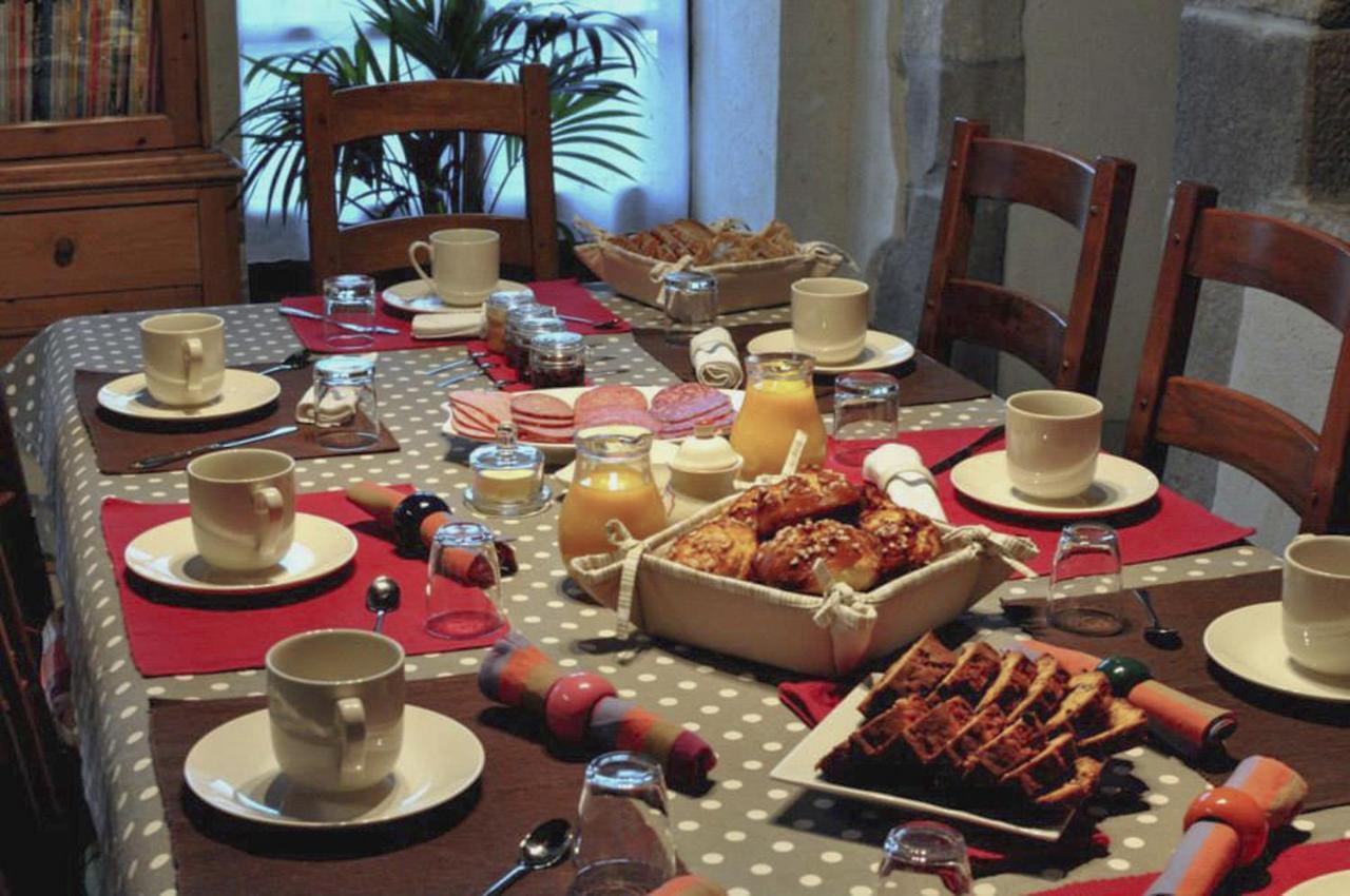 Ty Daou Gwez Bed & Breakfast Irodouer Екстериор снимка